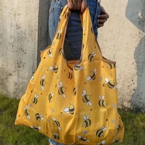 🔴 Bee Reusable Bag